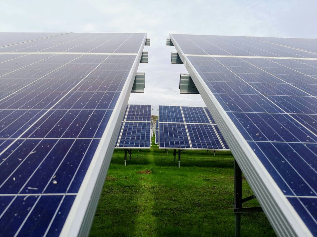 mariana-proenca-GXiHwHkIdVs-unsplash Chroma Energy Group Solar Installation