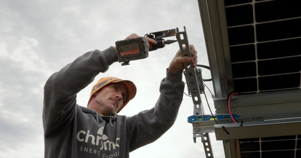 Website- SVC- ops and maint bkgrnd 4 Jessica Salvo-min This image is by Chroma Energy Group.